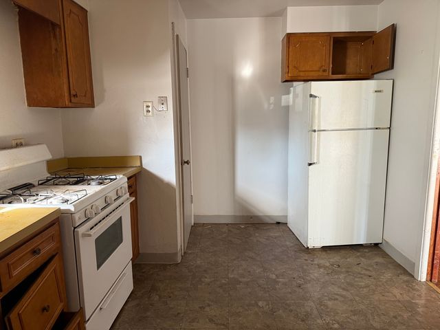 7826 S Christiana Avenue, Chicago, IL 60652
