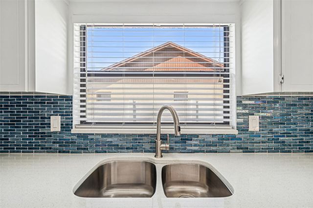 2907 NARCISSUS DRIVE, Holiday, FL 34691