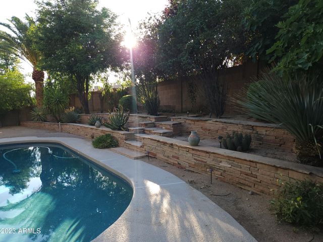 6508 E BEVERLY Lane, Scottsdale, AZ 85254