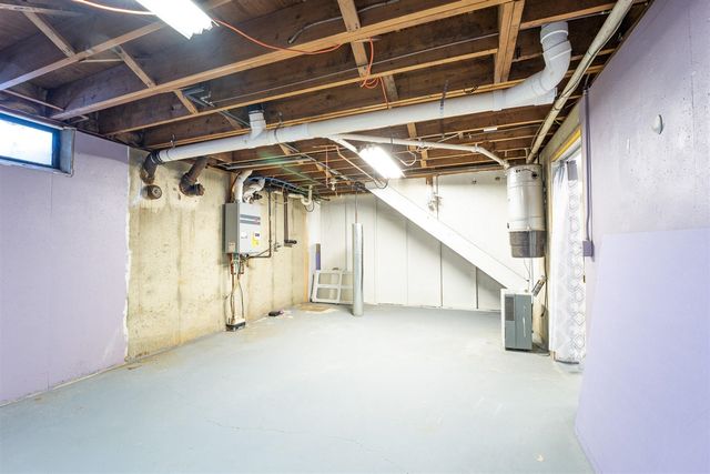 95 Fullerton, Galesburg, MI 49053
