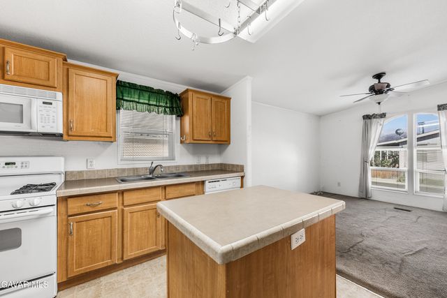 600 S Dennison Road Spc 109, Tehachapi, CA 93561