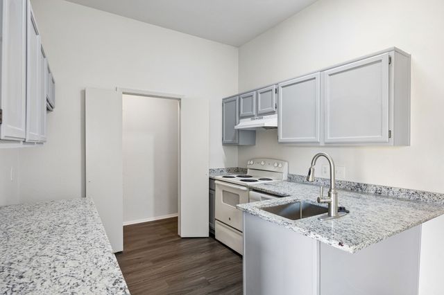 1041 Tennessee Trail, Arlington, TX 76017