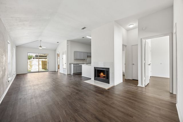 1041 Tennessee Trail, Arlington, TX 76017