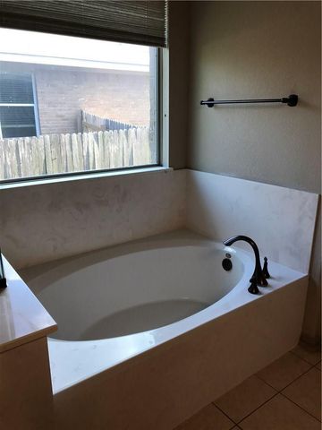 12001 broten ST, Austin, TX 78748