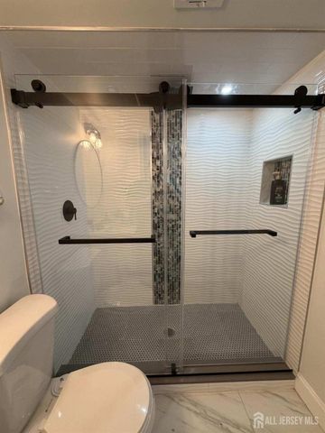 364 Grandview Avenue, Piscataway, NJ 08854