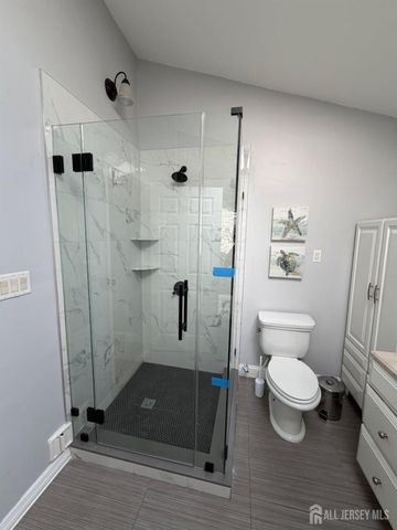 364 Grandview Avenue, Piscataway, NJ 08854