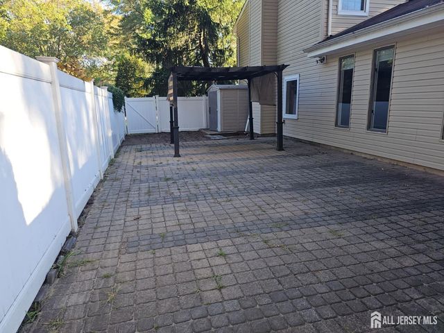 364 Grandview Avenue, Piscataway, NJ 08854