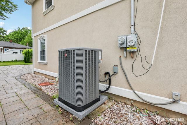 364 Grandview Avenue, Piscataway, NJ 08854