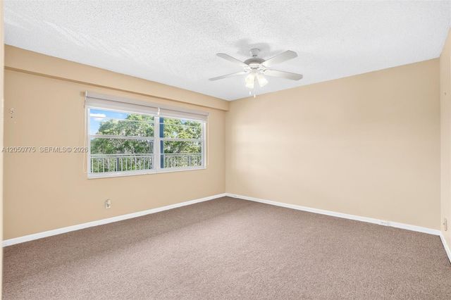 12701 SW 14th St 402J, Pembroke Pines, FL 33027