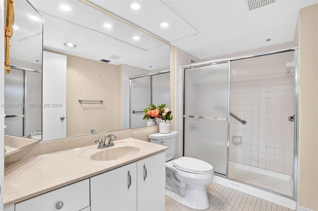 12701 SW 14th St 402J, Pembroke Pines, FL 33027