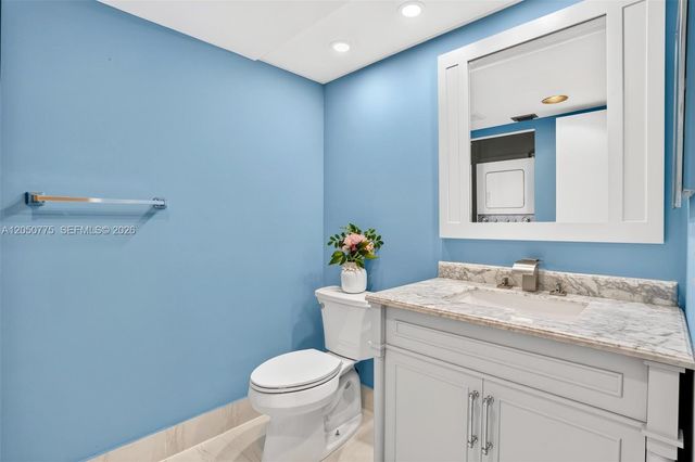 12701 SW 14th St 402J, Pembroke Pines, FL 33027
