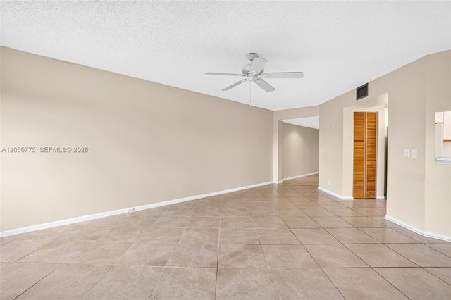 12701 SW 14th St 402J, Pembroke Pines, FL 33027