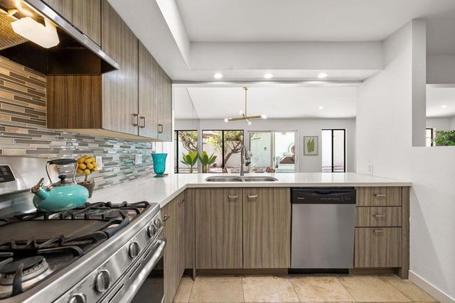 74217 Fairway Drive, Palm Desert, CA 92260