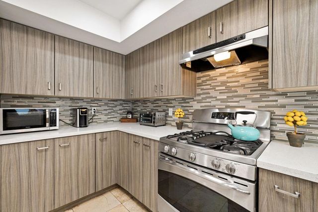 74217 Fairway Drive, Palm Desert, CA 92260