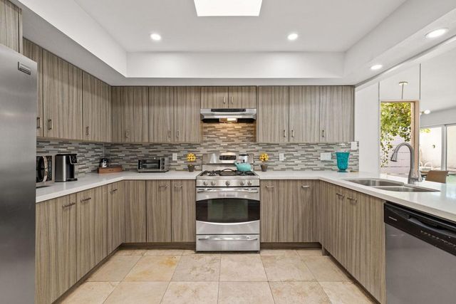 74217 Fairway Drive, Palm Desert, CA 92260