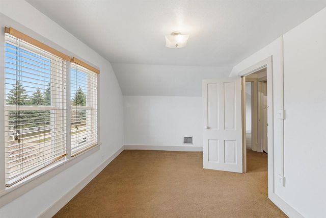 120 E ARNDT STREET, Fond Du Lac, WI 54935