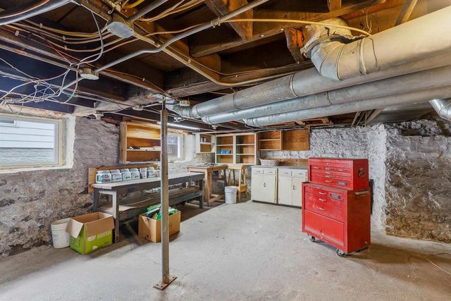 120 E ARNDT STREET, Fond Du Lac, WI 54935