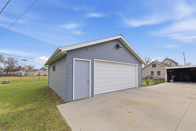 120 E ARNDT STREET, Fond Du Lac, WI 54935