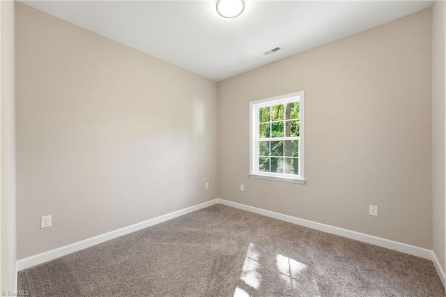 1123 N Park Avenue, Burlington, NC 27217