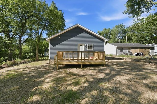 1123 N Park Avenue, Burlington, NC 27217