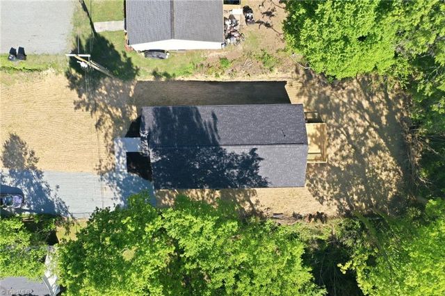 1123 N Park Avenue, Burlington, NC 27217