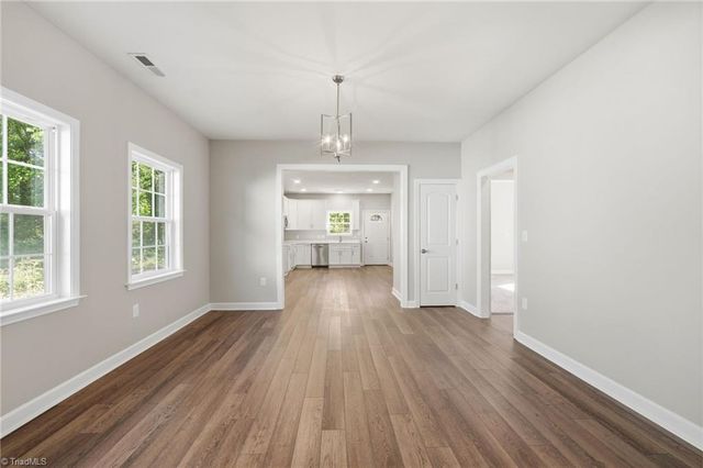 1123 N Park Avenue, Burlington, NC 27217