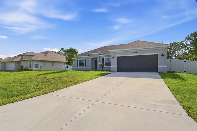 1261 SW Curry Street, Port St. Lucie, FL 34983