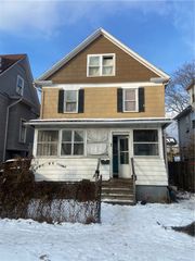 67 Arch Street, Rochester, NY 14609