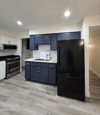 264 E 9TH Drive, Mesa, AZ 85210