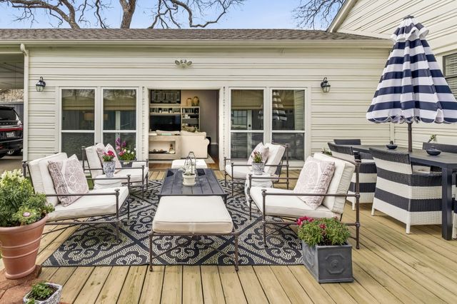 4930 W Hanover Avenue, Dallas, TX 75209