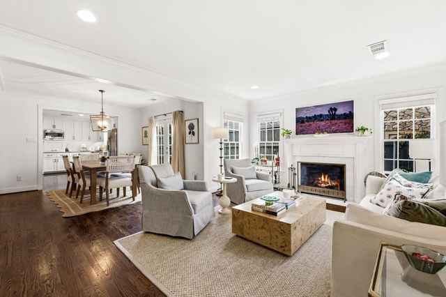 4930 W Hanover Avenue, Dallas, TX 75209