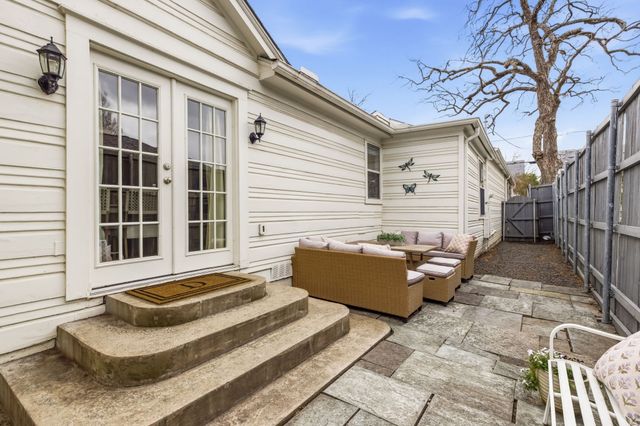 4930 W Hanover Avenue, Dallas, TX 75209