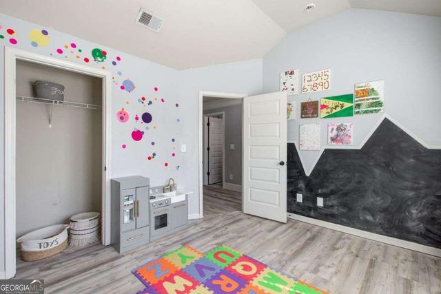 7933 Heathmore Drive, Fairburn, GA 30213