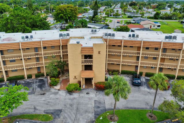 6670 Royal Palm Boulevard 314k, Margate, FL 33063