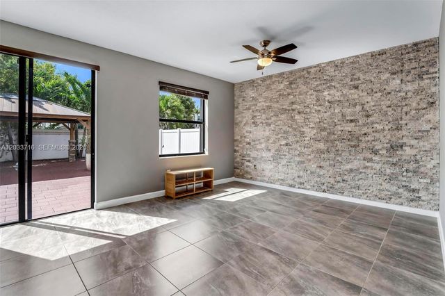 3440 W 100th Terrace 0, Hialeah, FL 33018