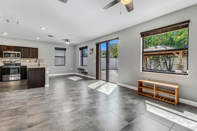 3440 W 100th Terrace 0, Hialeah, FL 33018