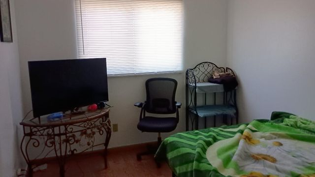 8922 CLAREMONT Avenue NE, Albuquerque, NM 87112