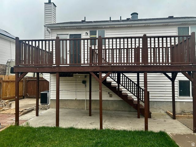 7242 S CALLIE DR, West Jordan, UT 84084