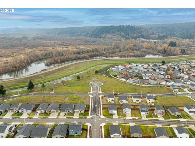 2008 Henderson Way, Longview, WA 98632
