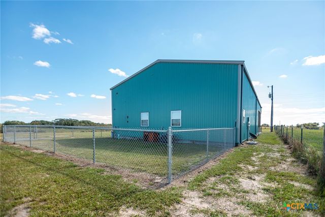 185 E Tiki Drive, Seadrift, TX 77983