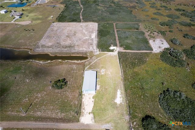 185 E Tiki Drive, Seadrift, TX 77983