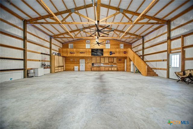 185 E Tiki Drive, Seadrift, TX 77983