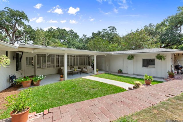 2814 S Eugene St, Baton Rouge, LA 70808