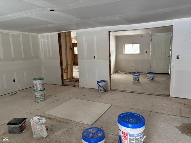 2104 Hunter Avenue, New Castle, IN 47362