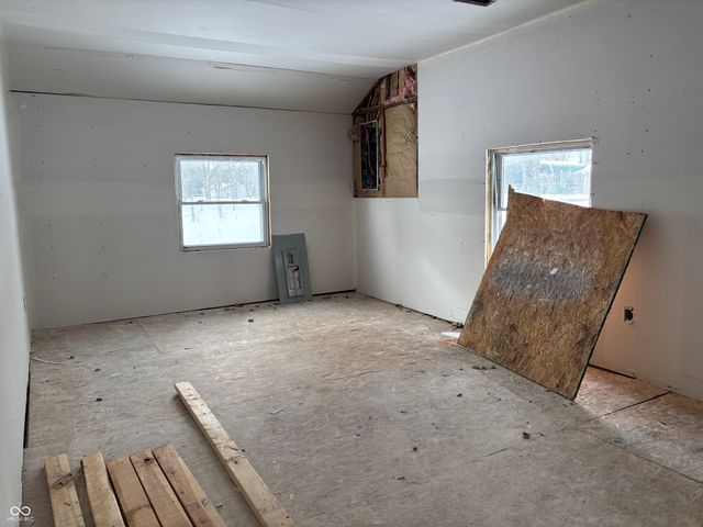 2104 Hunter Avenue, New Castle, IN 47362