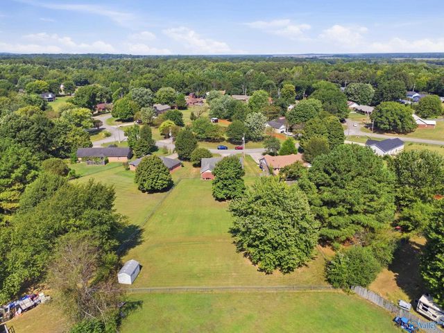 105 Laredo Circle, Huntsville, AL 35811