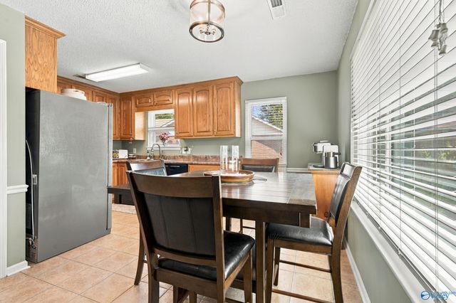 105 Laredo Circle, Huntsville, AL 35811