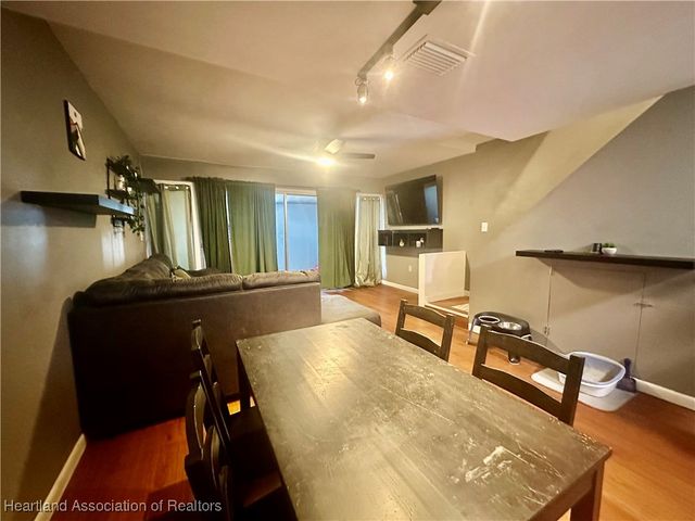 2006 Lakeview Drive, Sebring, FL 33870