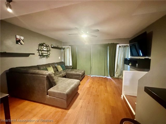 2006 Lakeview Drive, Sebring, FL 33870