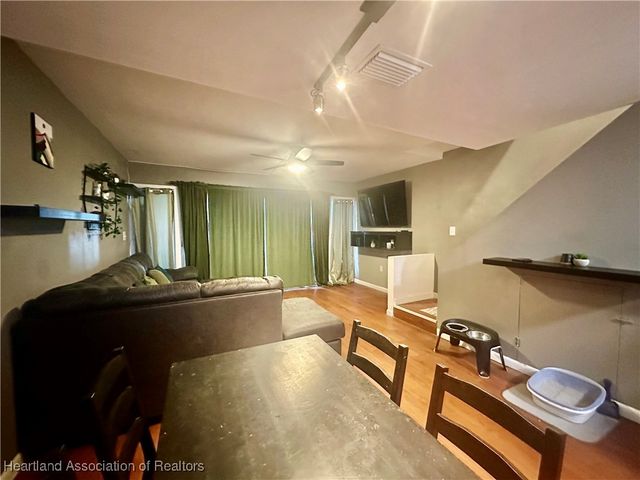 2006 Lakeview Drive, Sebring, FL 33870